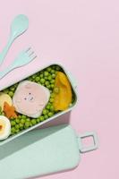 Draufsicht Zusammensetzung Essen japanische Bento Box foto