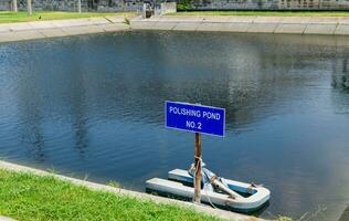 Polieren Teich oder Stabilisierung, Abwasser und Haushalt gefährlich Abfall foto