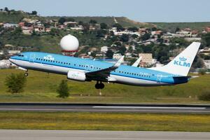 klm boeing 737-800 ph-bxy Passagier Flugzeug Abfahrt beim Madrid barajas Flughafen foto