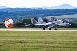 slowakisch Luft Macht Mikojan-Gurewitsch mig-29as Drehpunkt 0921 Kämpfer Jet Anzeige beim Siaf slowakisch International Luft fest 2019 foto