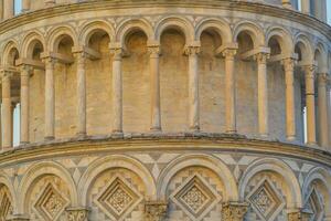 Kathedrale von Pisa und der schiefe Turm in Pisa foto