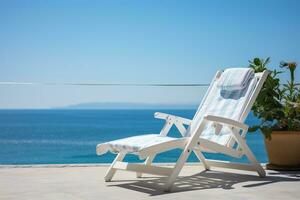 ai generiert Weiß Deck Stuhl auf Terrasse mit atemberaubend Meer Sicht. foto