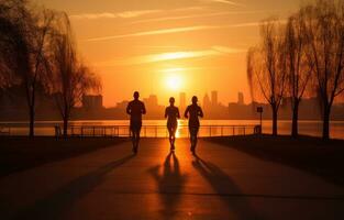 Joggen durch ein Brücke mit freunde foto