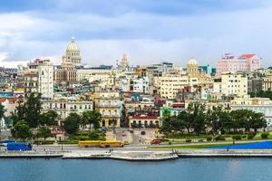Skyline von Havanna, der Hauptstadt Kubas foto