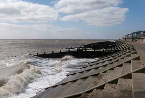 Deich Verteidigung beim felixstowe im Suffolk foto