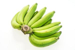 grüne Banane auf weiß