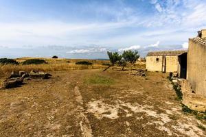 Landschaft bei Selinunte in Sizilien, Italien foto