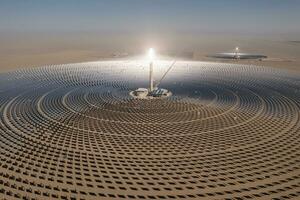 Photovoltaik Leistung Generation, Solar- Thermal- Leistung Bahnhof im dunhuang, China. foto