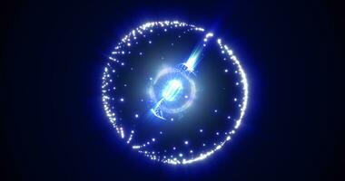 abstrakt Energie Kugel mit fliegend glühend hell Blau Partikel, Wissenschaft futuristisch Atom mit Elektronen Hi-Tech Hintergrund foto
