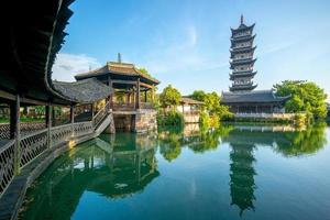 Bailian Tempel in Wuzhen, einer historischen malerischen Stadt in China in foto