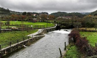 ländliche landschaft in der region beira in portugal im winter foto