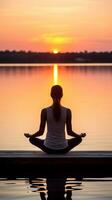 still Sonnenuntergang Yoga - - ein Wellness und Achtsamkeit Reise ai generativ foto