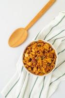 Körner Cornflakes aus Cashewnüssen, Mandeln, Kürbiskernen und Sonnenblumenkernen - gesundes Mehrkornfutter