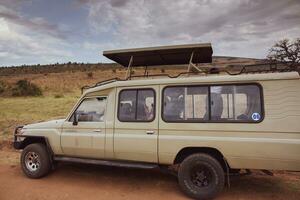 Jeep Safari im Massai mara National Park Kenia foto