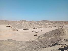 Tag in der Bergwüste. Ägypten foto