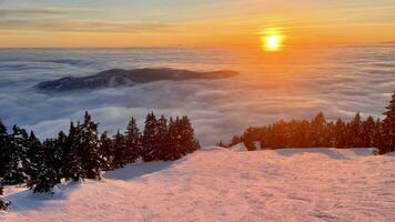 Einfrieren Nebel auf Gipfel von montieren seymour foto