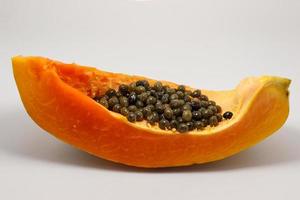 bunte Papaya schneidet Frieden mit Samen