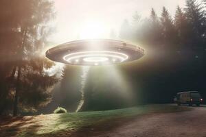 UFO, ein Außerirdischer Teller schweben Über das Feld, schweben bewegungslos im das Luft. neural Netzwerk ai generiert foto