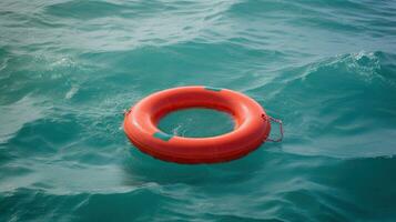 ein rot Rettungsring schwimmt auf das Wellen von das Türkis Meer. generativ ai foto