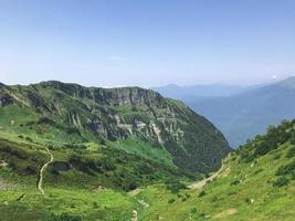 Schöne Aussicht vom Gipfel des Kaukasus. roza khutor, russland foto