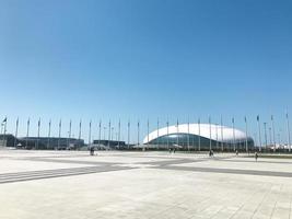 Bolschoi-Eiskuppel im Olympiapark, Sotschi, Russland foto