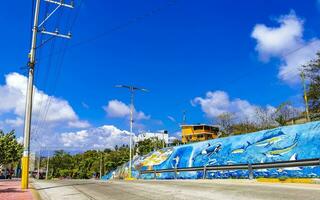 puerto escondido Oaxaca Mexiko 2023 typisch schön bunt Tourist Straße Bürgersteig Stadt puerto escondido Mexiko. foto