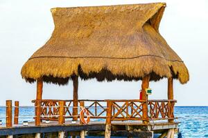 tropisch Karibik Strand klar Türkis Wasser Steg playa xcalacoco Mexiko. foto