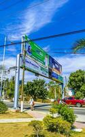 puerto escondido Oaxaca Mexiko 2023 typisch schön bunt Tourist Straße Bürgersteig Stadt puerto escondido Mexiko. foto