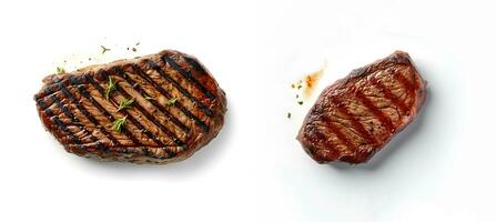 Bohnenkraut gegrillt Steaks auf Weiß Hintergrund, ai generiert foto