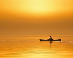 Meditation Bootfahren Kajak Wasser Stille Freiheit Landschaft friedlich Morgen Rudern isoliert Foto