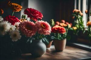 Blumen im Vasen auf ein Tabelle in der Nähe von ein Fenster. KI-generiert foto