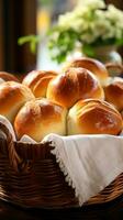 flauschige Abendessen Rollen mit ein perfekt goldbraun Kruste foto