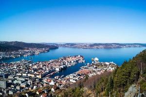 Bergen aus der Perspektive des Mount Floyen foto