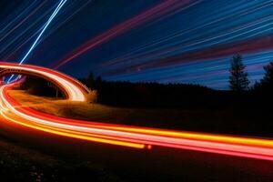 Licht Wanderwege beim Nacht Hintergrund. ai generativ Profi Foto