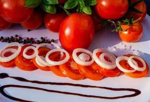 rote runde Tomaten Solanum lycopersicum