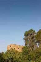 Torre del Bisbe, Bauernhaus in den Bergen von collcerola foto