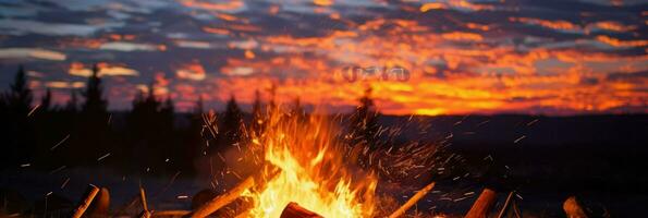 ai generativ Sonnenuntergang Über ein Lagerfeuer foto