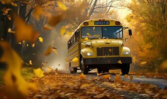 Gelb Schule Bus Auto auf das Straße mit Herbst Orange Blätter, ai generativ foto