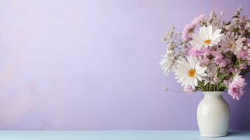 ein frisch Strauß von Wildblumen mit ein einfach Licht lila Pastell- Hintergrund und Raum zum Text, Verlassen reichlich Raum zum Ihre Benutzerdefiniert Text. ai generiert. foto