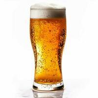 Bier mit transparent Hintergrund hoch Qualität Ultra hd foto