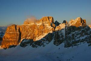 Aussicht von das Dolomiten Berg Angebot foto