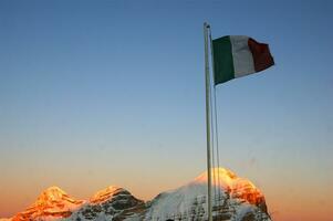 Aussicht von das Dolomiten Berg Angebot foto