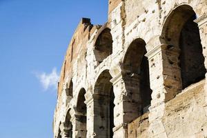 Detail des Kolosseums in Rom foto