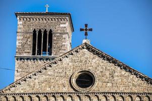 cambanile der kirche von san francesco in terni foto