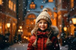 süß wenig Mädchen im ein rot Jacke und Hut auf ein schneebedeckt Weihnachten Straße, Weihnachten und Neu Jahr Ferien Konzept, ai generiert foto