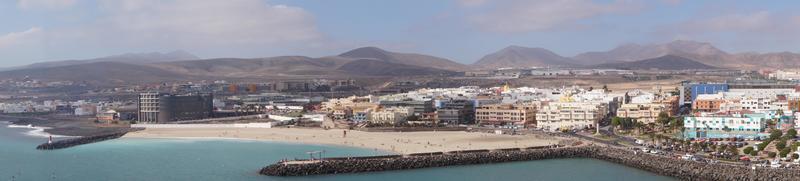 puerto del rosario aus der perspektive des kreuzfahrtterminals foto