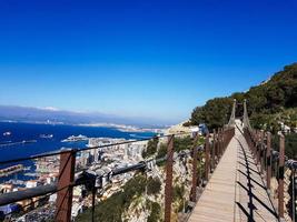 Die Windsor-Brücke im Naturschutzgebiet Upper Rock Gibraltar foto