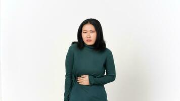 Leiden Magenschmerzen von schön asiatisch Frau isoliert auf Weiß Hintergrund foto