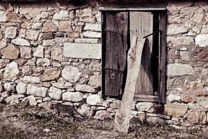 abstraktes altes Gebäude beherbergt Fenster foto