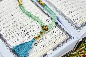 islamisch heilig Buch - - Koran foto
